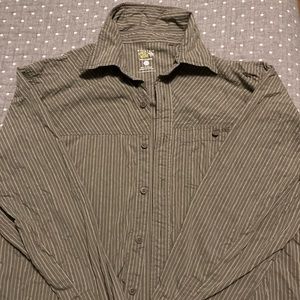 Men’s Mountain Hardwear Shirt
